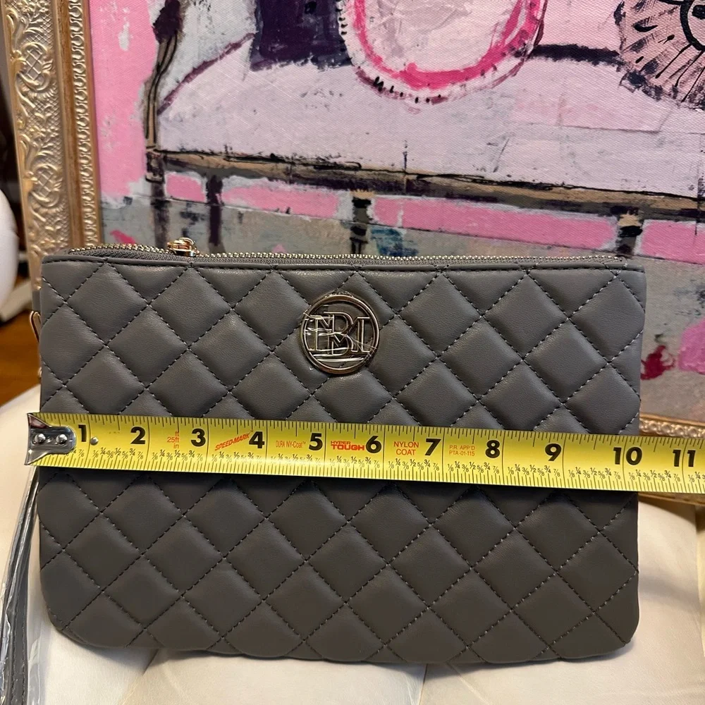 Badgley Mischka XL Quilted Clutch Wristlet NWT Grey
